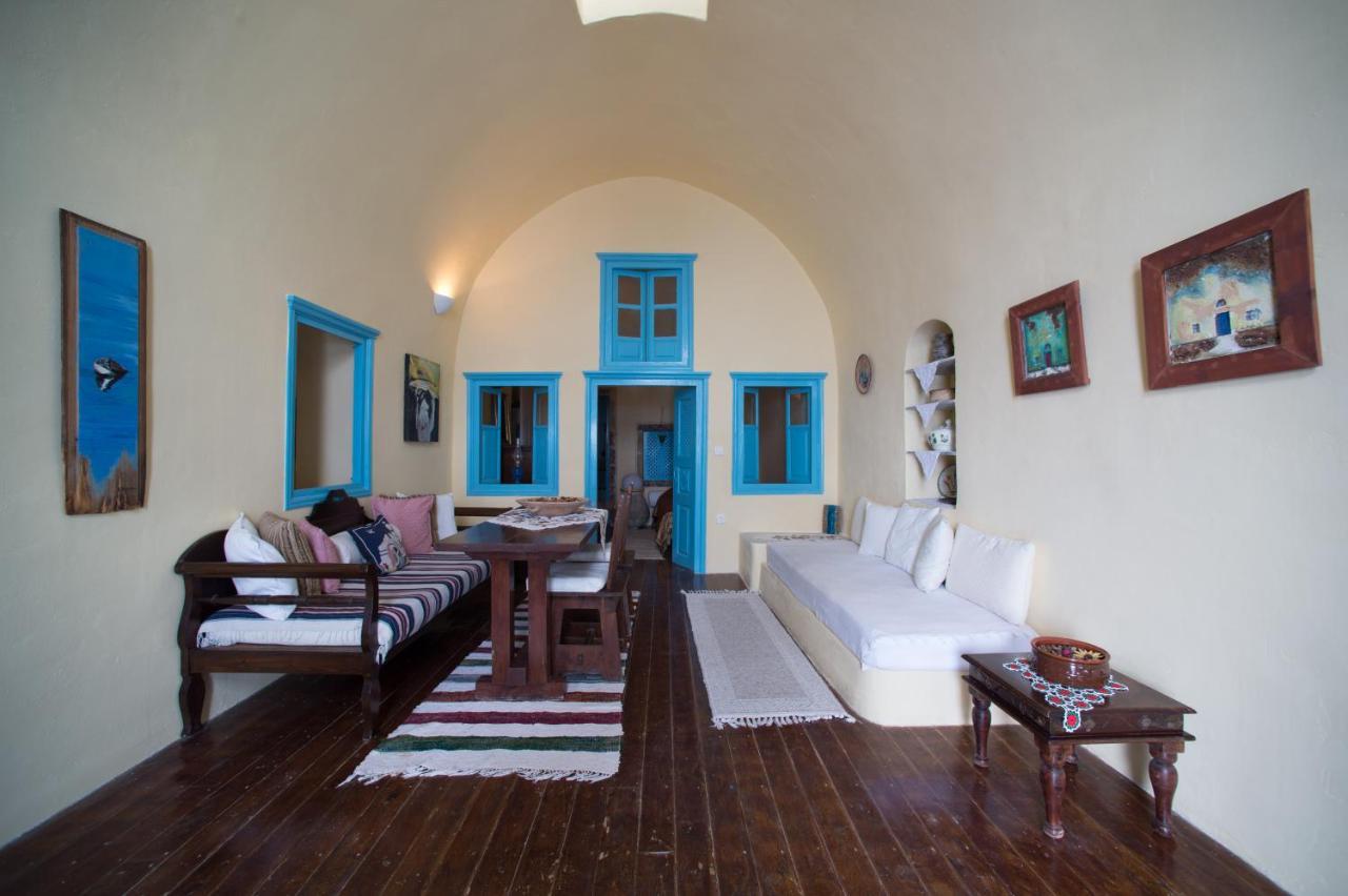 Zoe Aegeas Traditional Houses Oia  Phòng bức ảnh