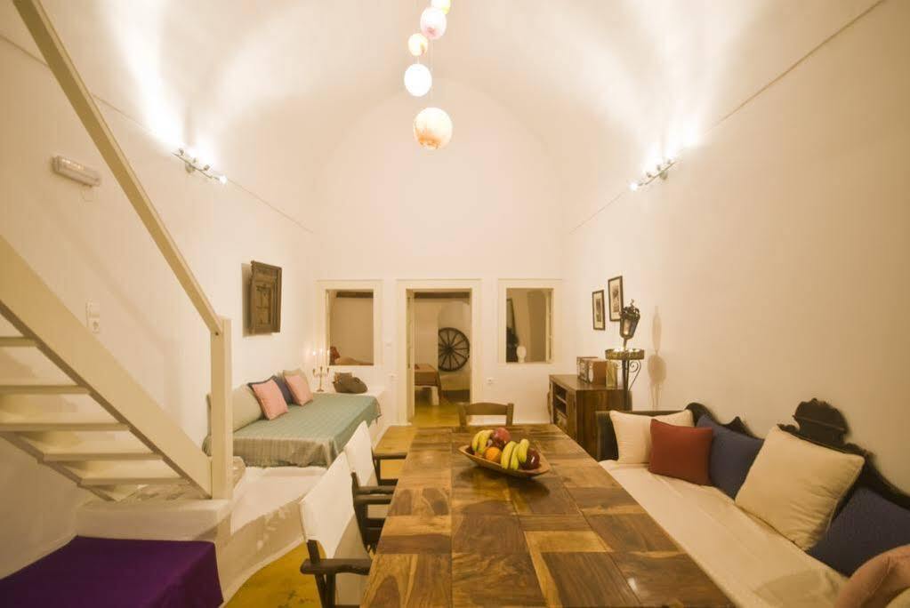 Zoe Aegeas Traditional Houses Oia  Ngoại thất bức ảnh